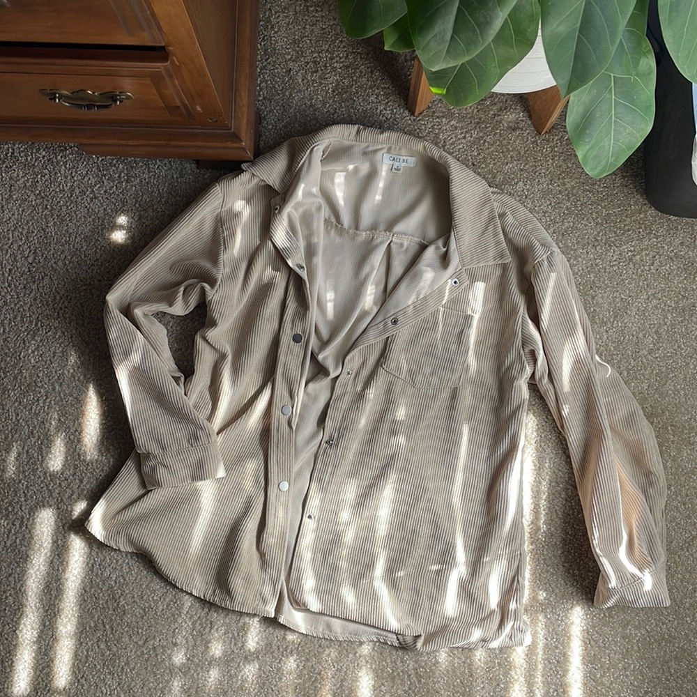 Lightweight corduroy top layer